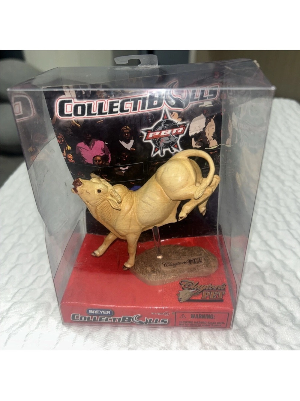 Breyer CollectiBulls Tan and Black Bull Figure Pack